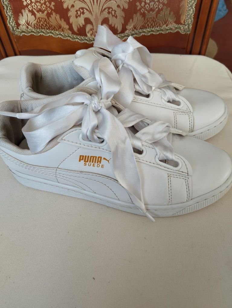 Кросівки жін.фірми puma suede роз.38