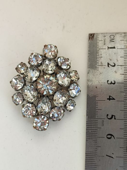 Винтажная брошь .