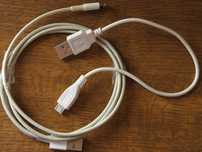 Кабель Micro USB.