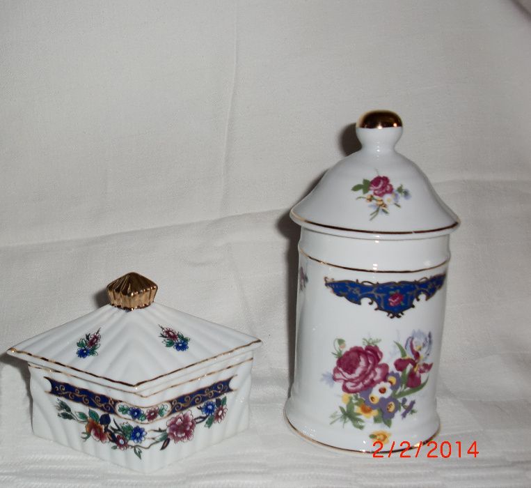 Peças de decoração em porcelana