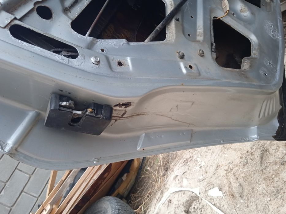 ВАЗ 2110 2111 2112 . Двери дверь задняя 2500 грн шт.