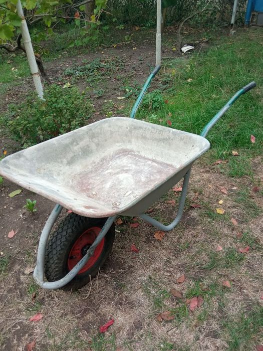 Тачка садова одноколесная