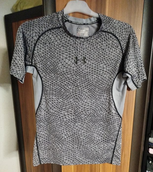 Koszulka męska Under Armour rozmiar S/M stan idealny