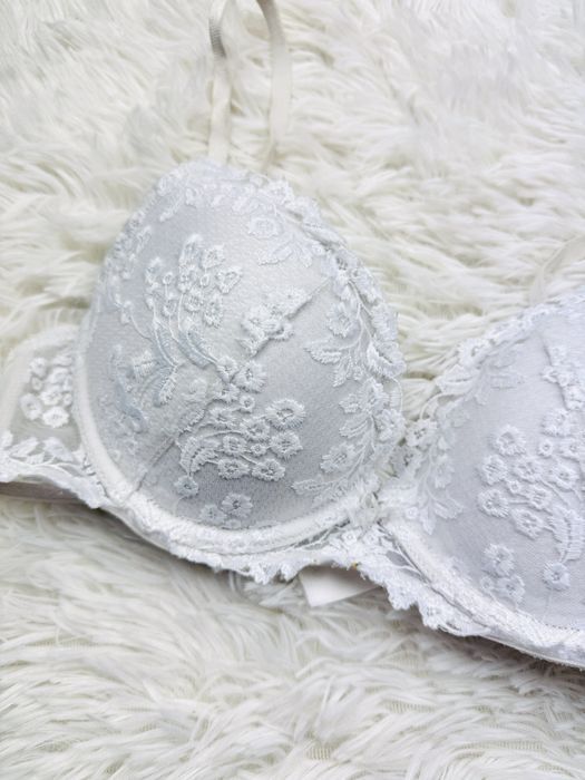 Biustonosz push-up 75A bialy Cubus