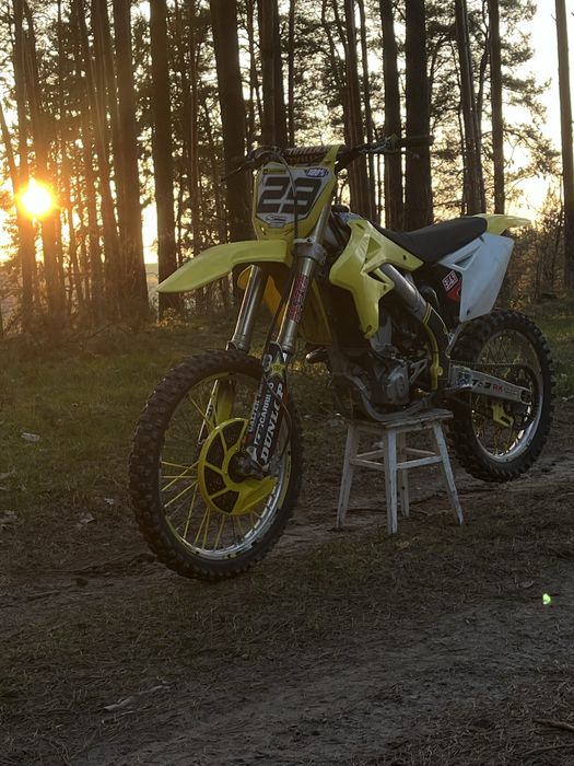 Suzuki rmz 250 akrapovic