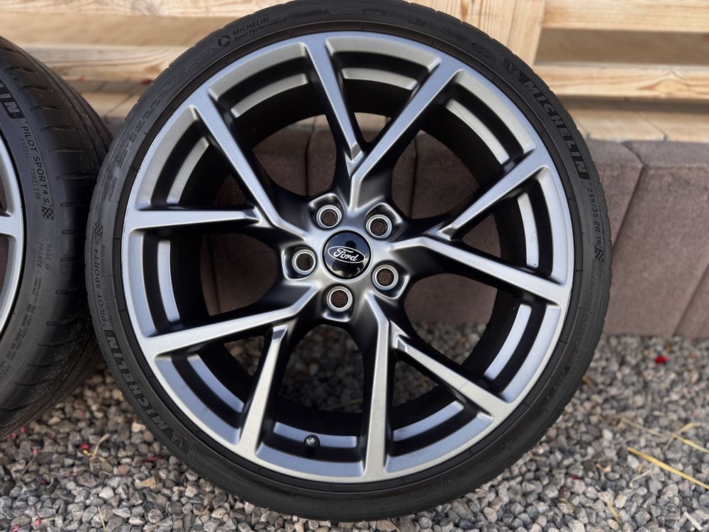 Felgi Koła 19 5x112 ORYGINAŁ Ford RS ST *TPMS* Opony