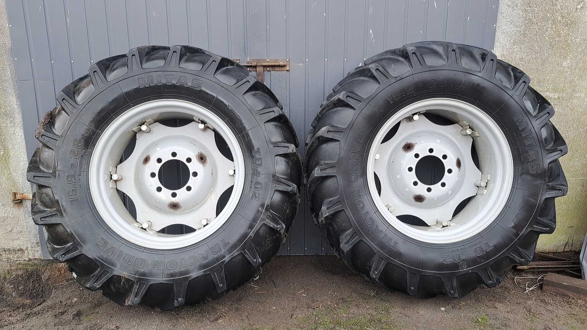 Koła 280/85R24 Barkley i 16.9 28 Mitas Zetor Proxima RADIAL