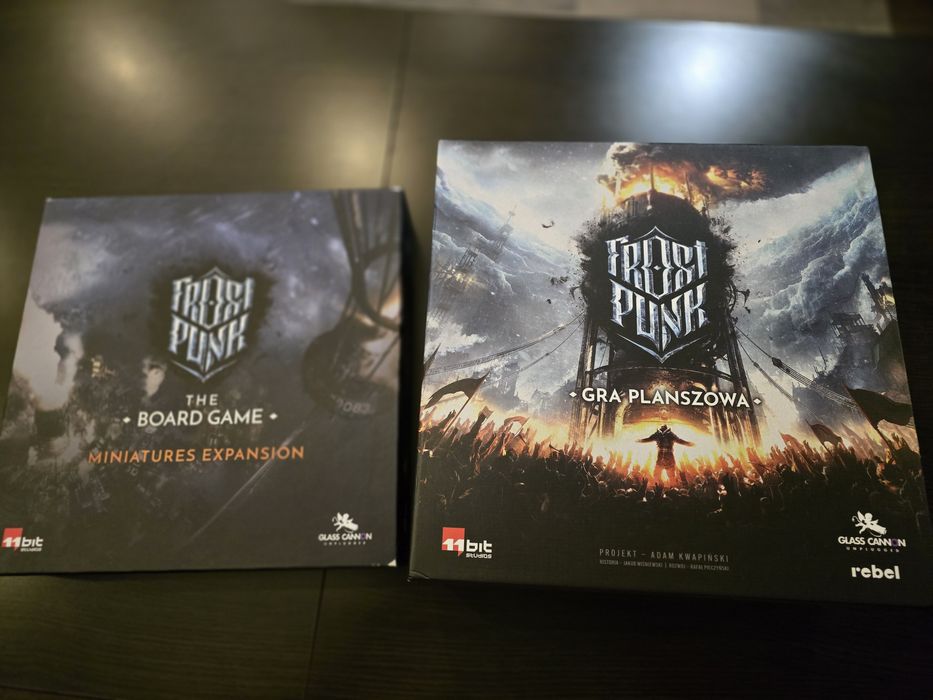 Frostpunk podstawka plus minifigurki