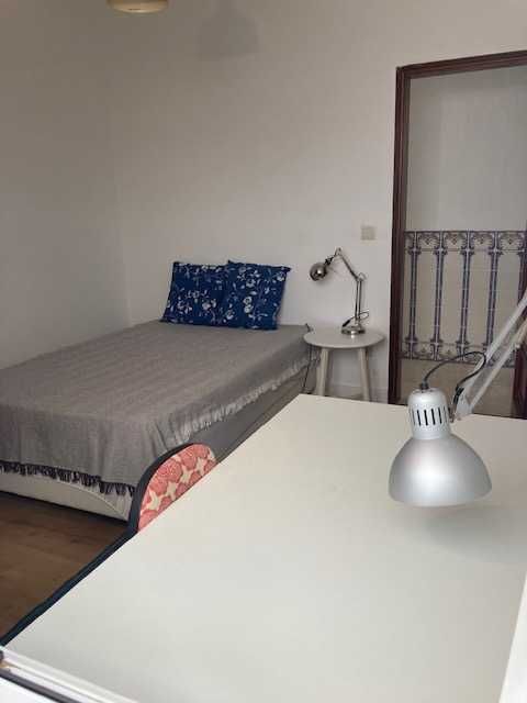 T3 no centro de Vila Real Stº António