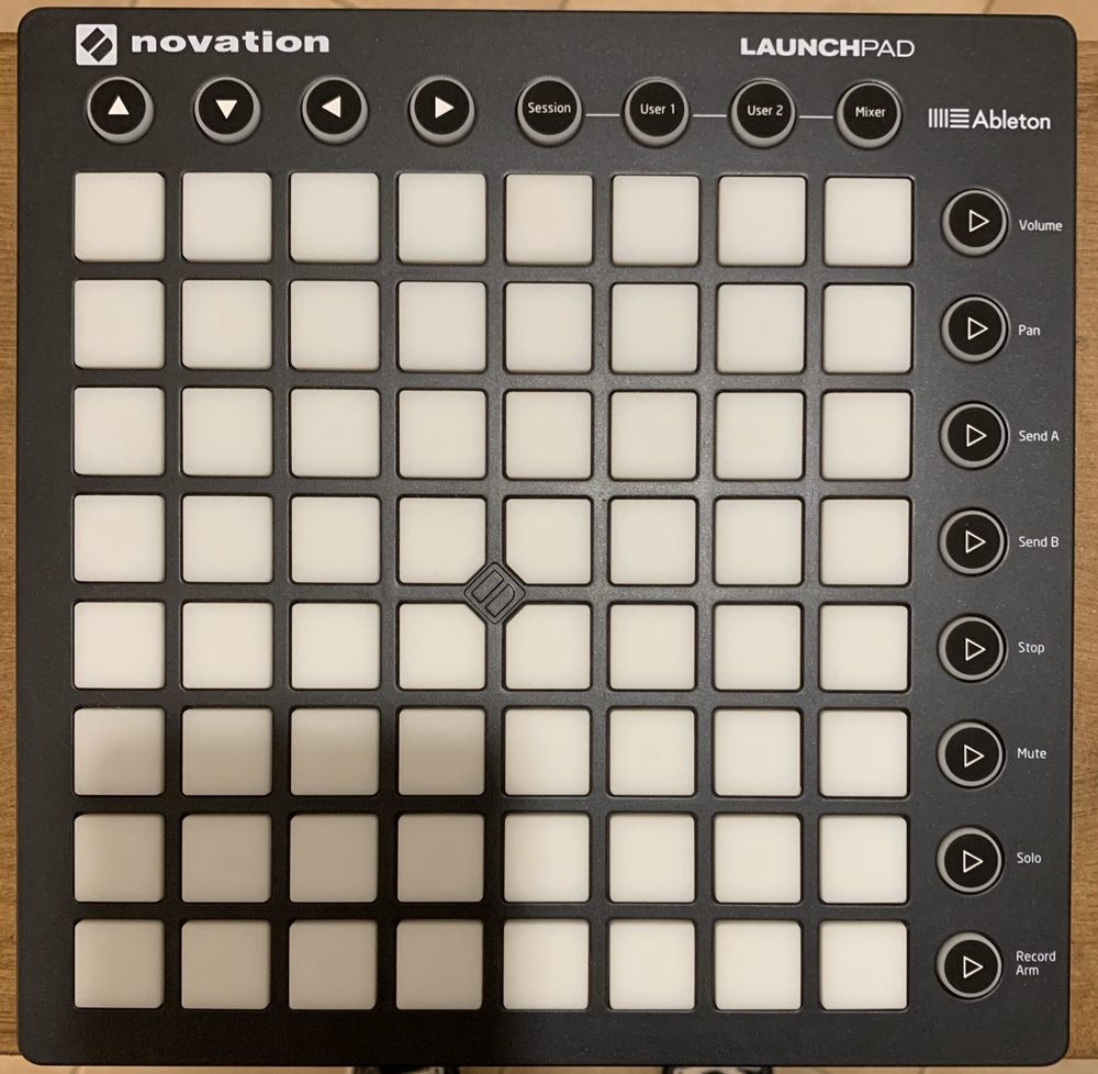 Novation LaunchPad MKII