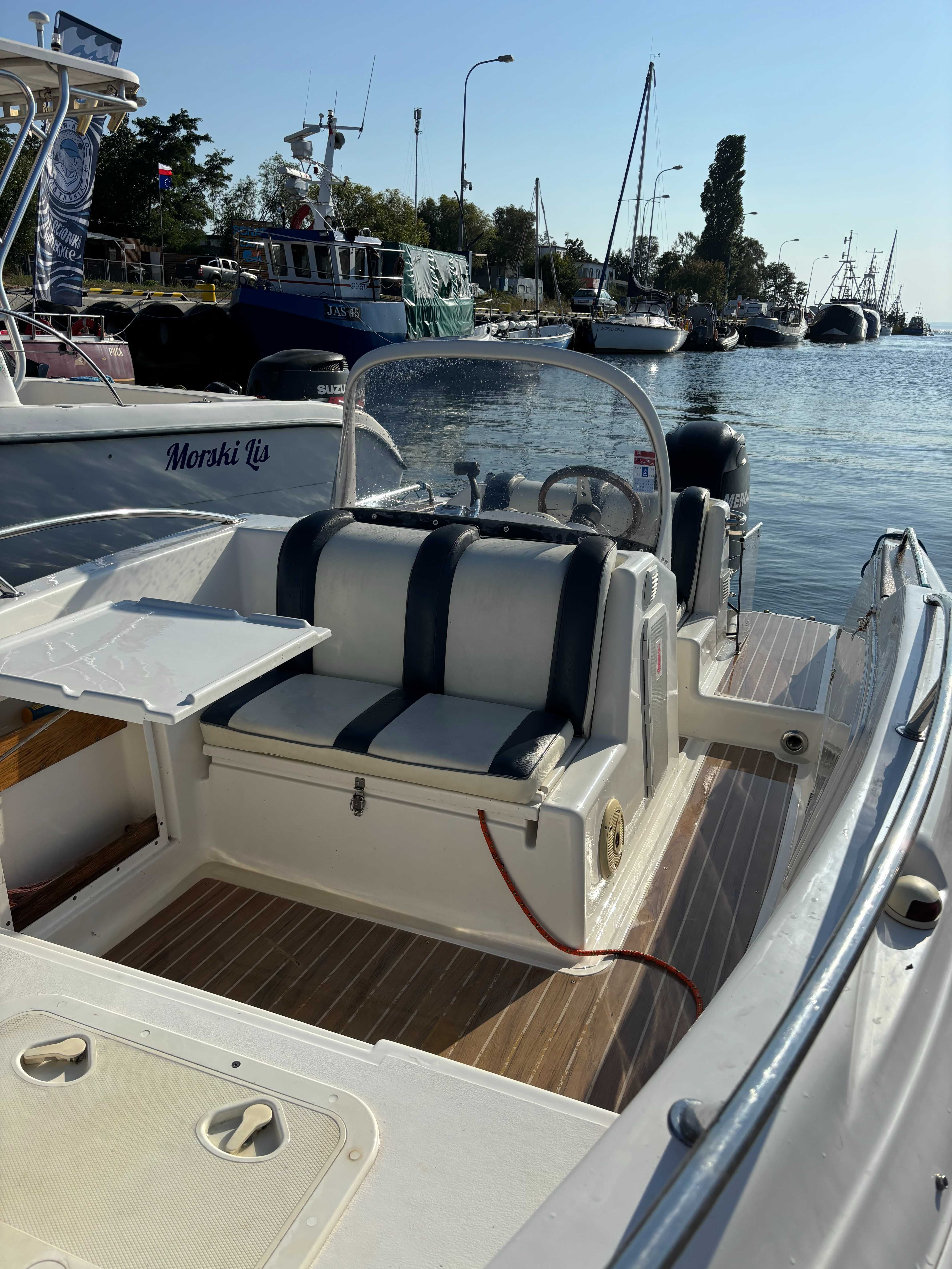 Motorówka QuickSilver 500 Commander z silnikiem Mercury 100 w JASTARNI