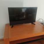 TV 32” Electronia Android – COMO NOVA – Smart TV com Wi-Fi!