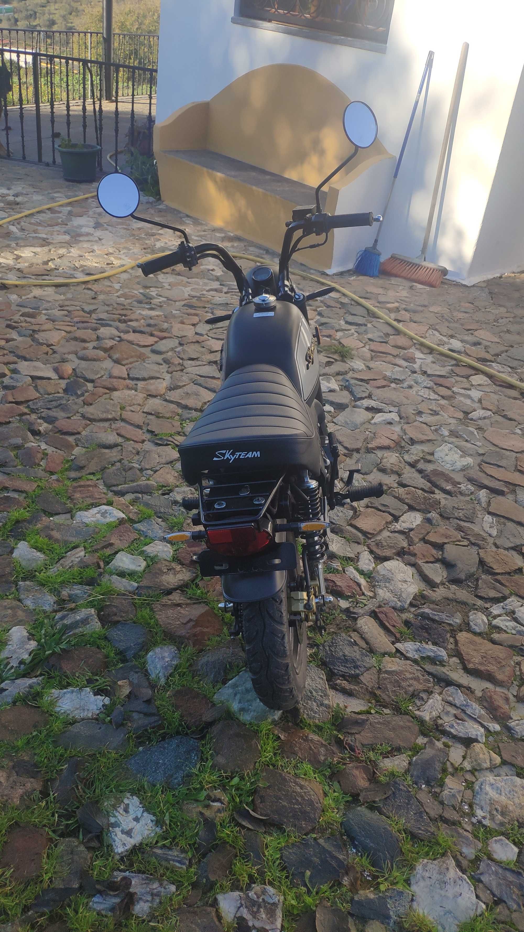 Skyteam skybongo 125