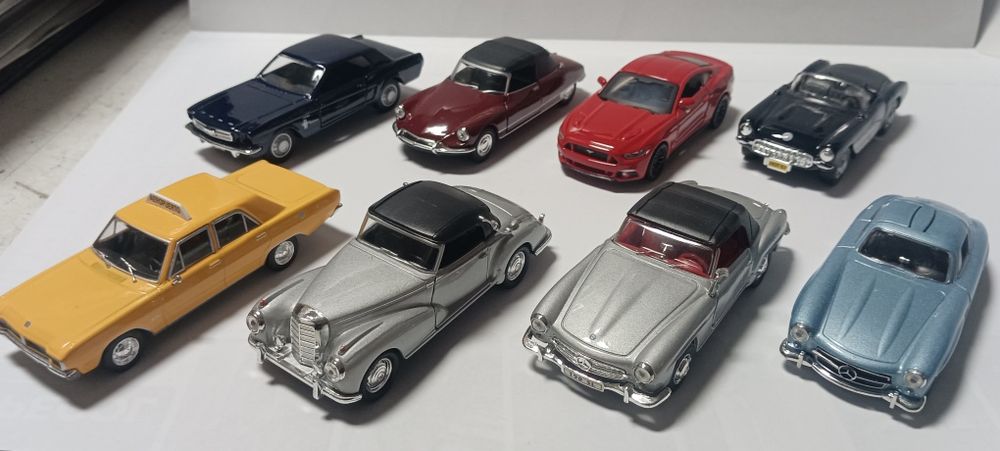 Carros escala 1/43 (lote n13)