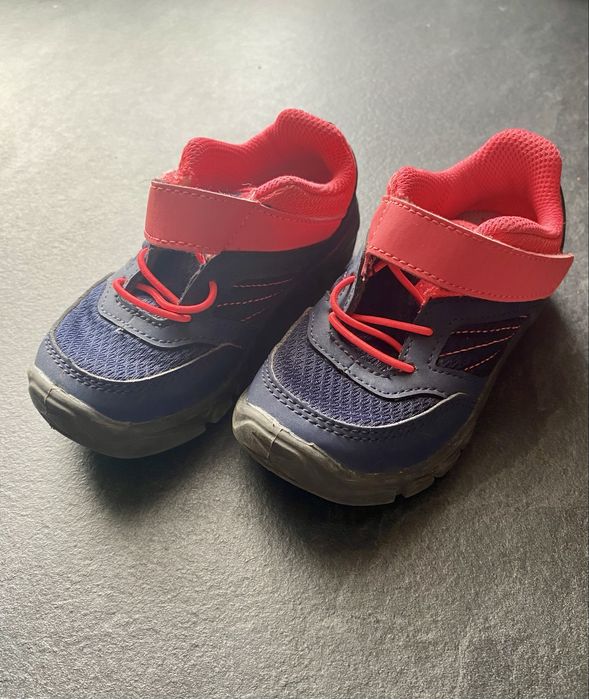 Buty turystyczne dla dzieci Quechua rozm. 25