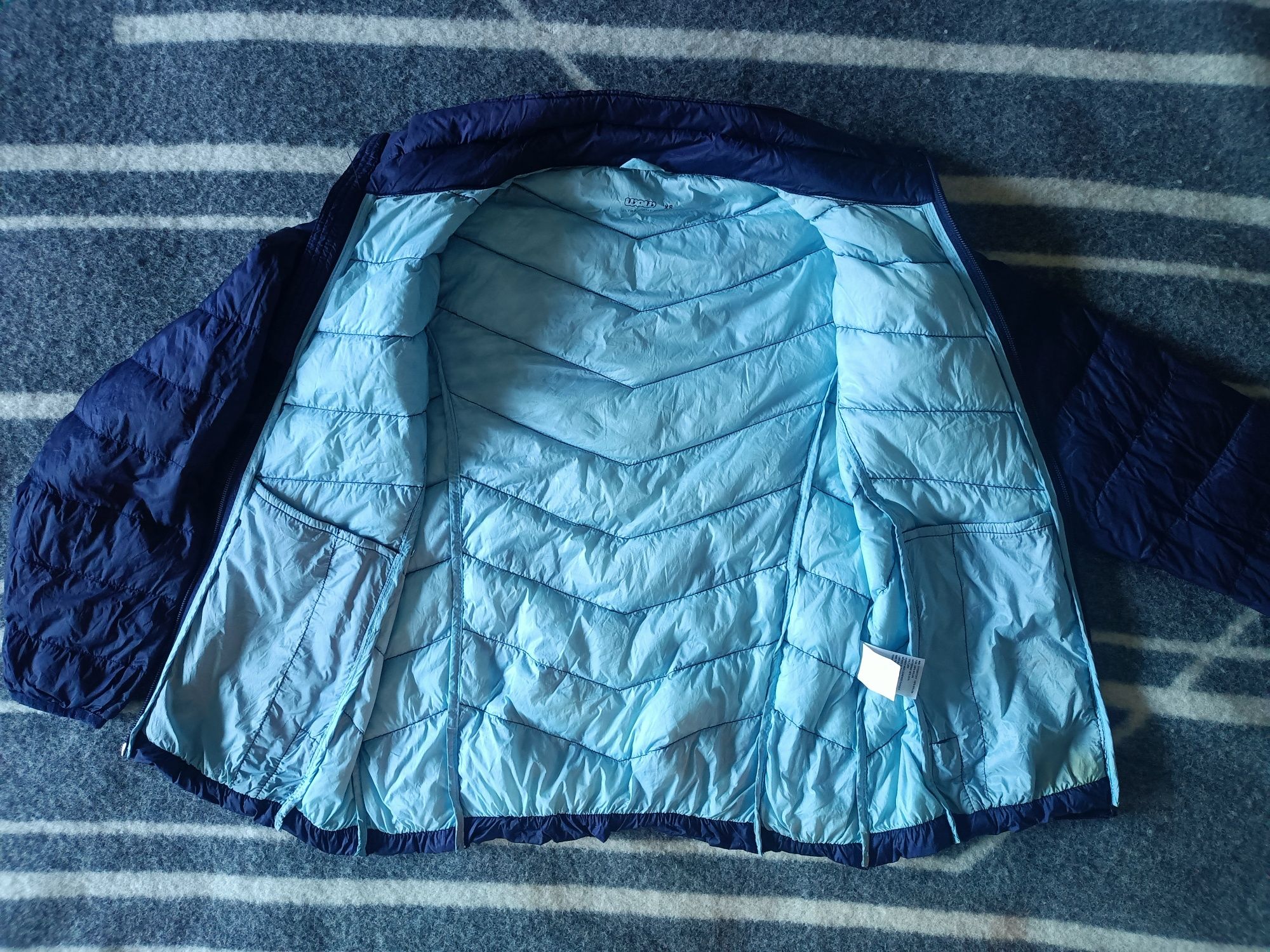 Kurtka puchowa WOW, XS, 90/10% puch/pierze. Stan bdb