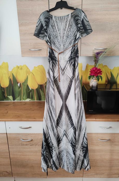 Delikatna maxi koktajlowa sukienka River Island rozmia 42/44 poliester