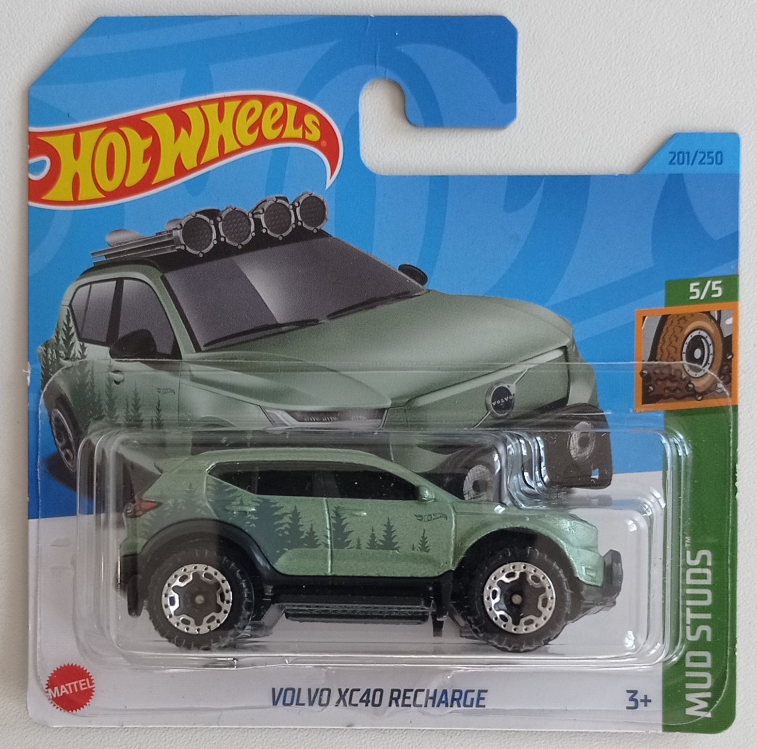 Hot Wheels Volvo XC40 Recharge