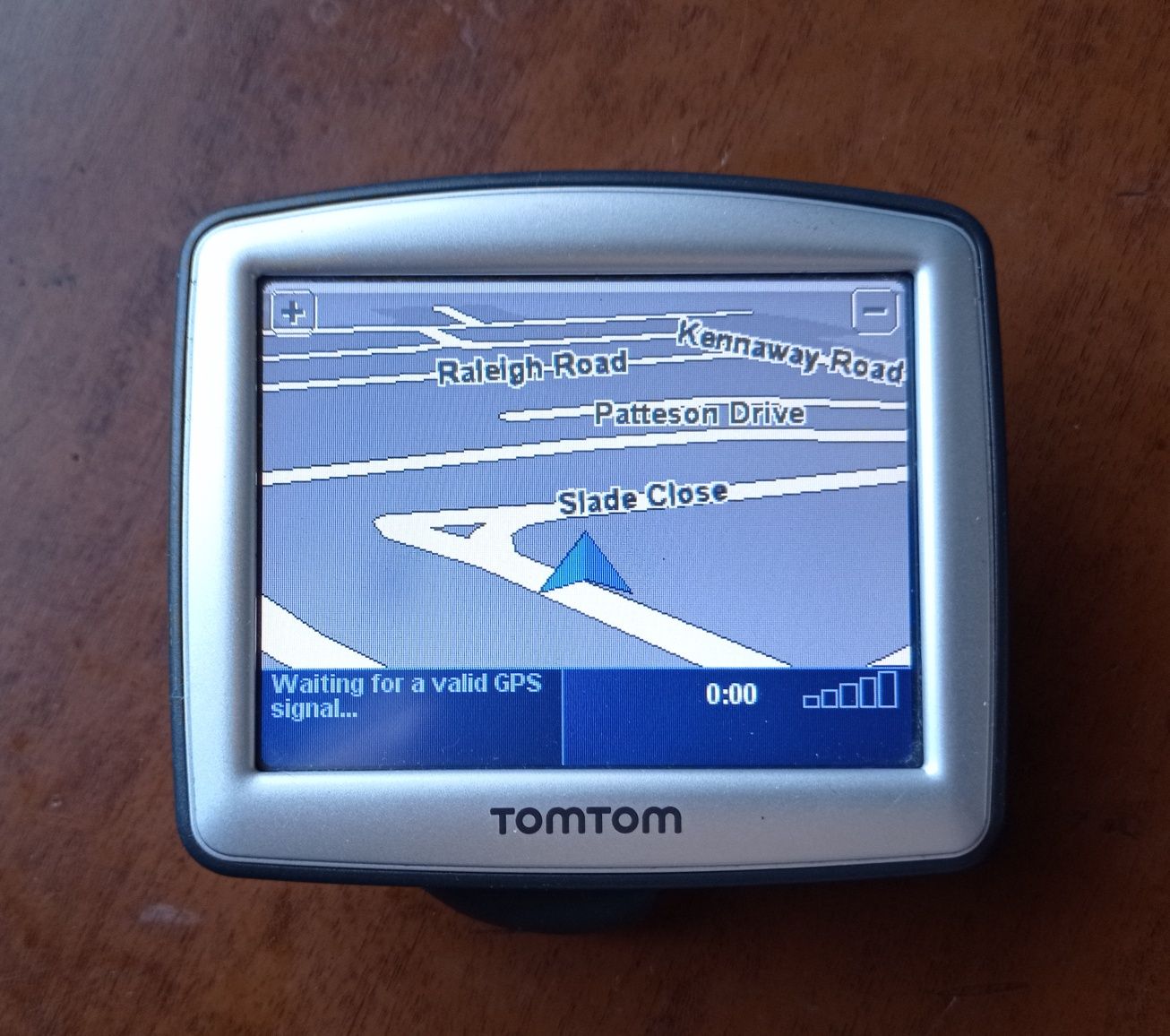 GPS навигатор TomTom One Canada 310.