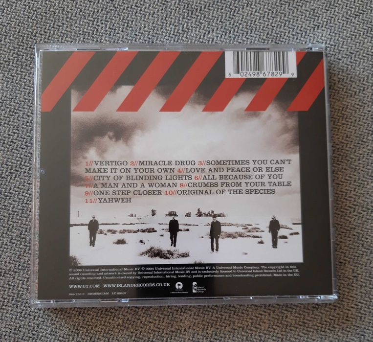 CD de música "How to dismantle an atomic bomb"