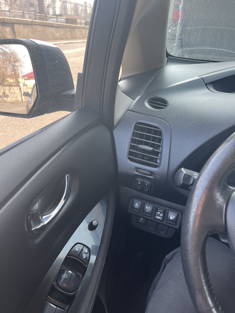 nissan liaf 24kw 2014.   SOX  81%