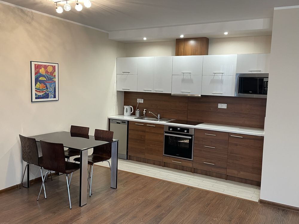 Wynajmę mieszkanie 2-pokojowe 55 m2 W-wa Al. Krakowska, Ogrody Ochota