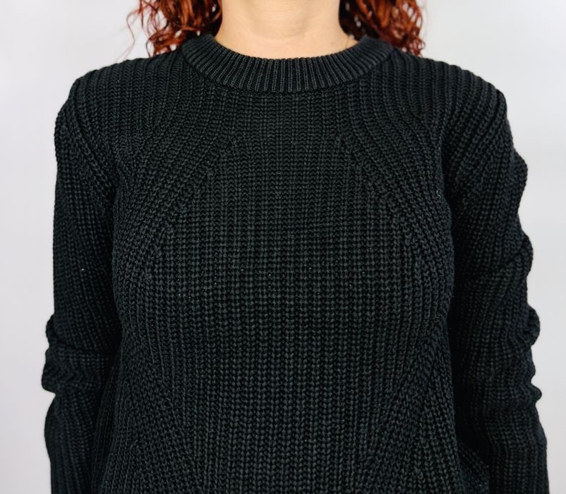 Czarny fakturowany sweter S 36 H&M