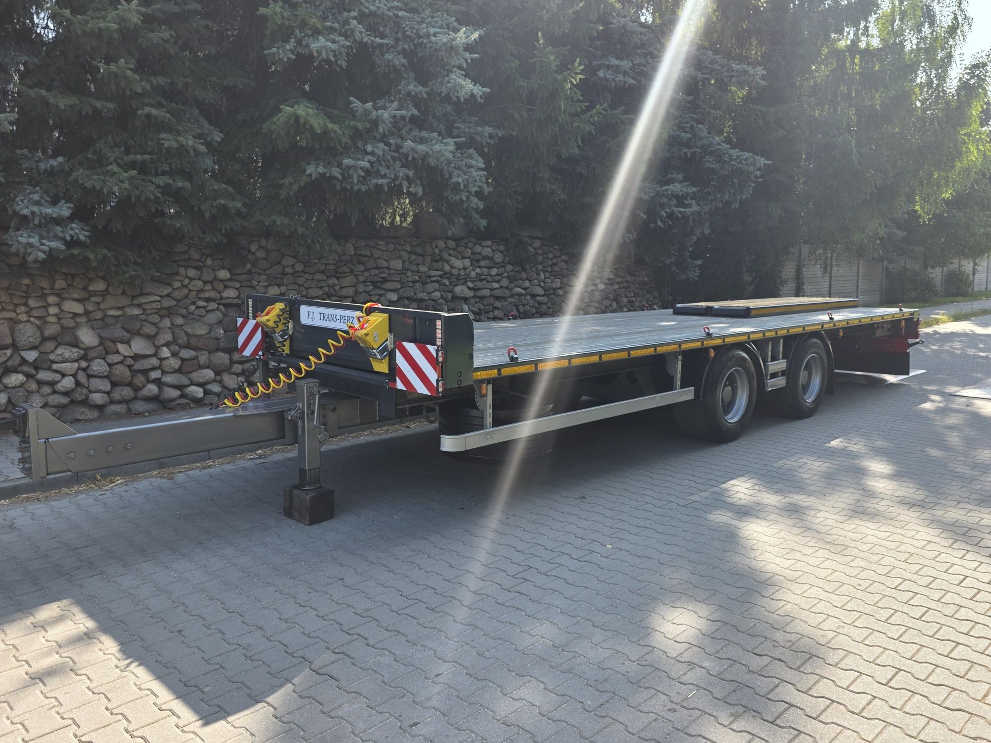 Przyczepa SAMRO tandem niskopodwozie