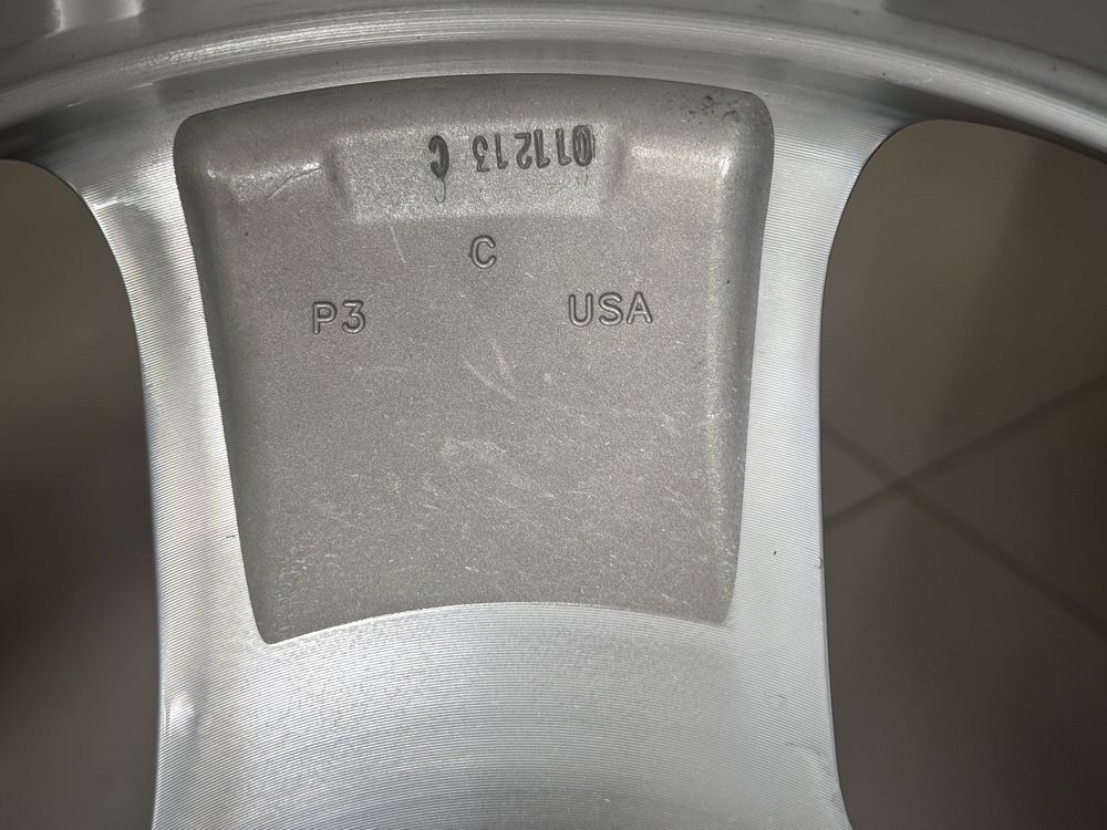 Диски оригінал Jeep Grand Cherokee r18/5/127 WK2 IHX65TRMAB 265/60/18