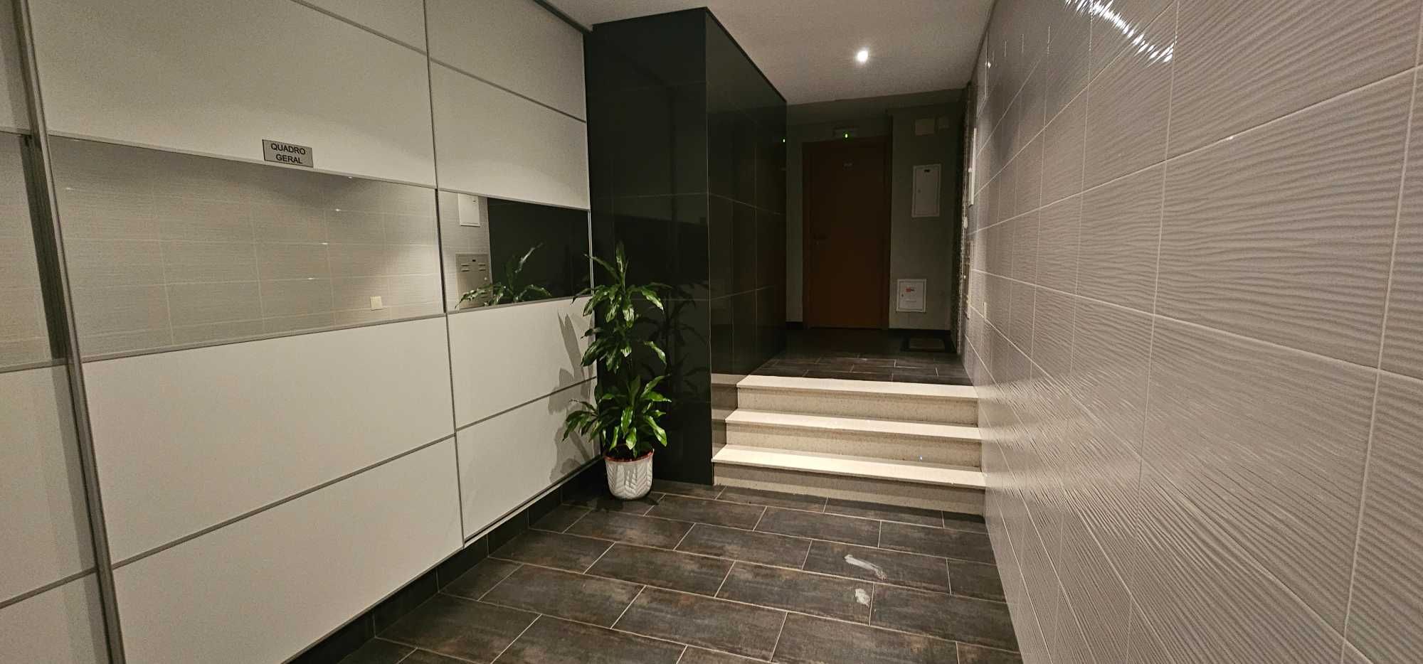 Apartamento T2,Barreiro Santo André