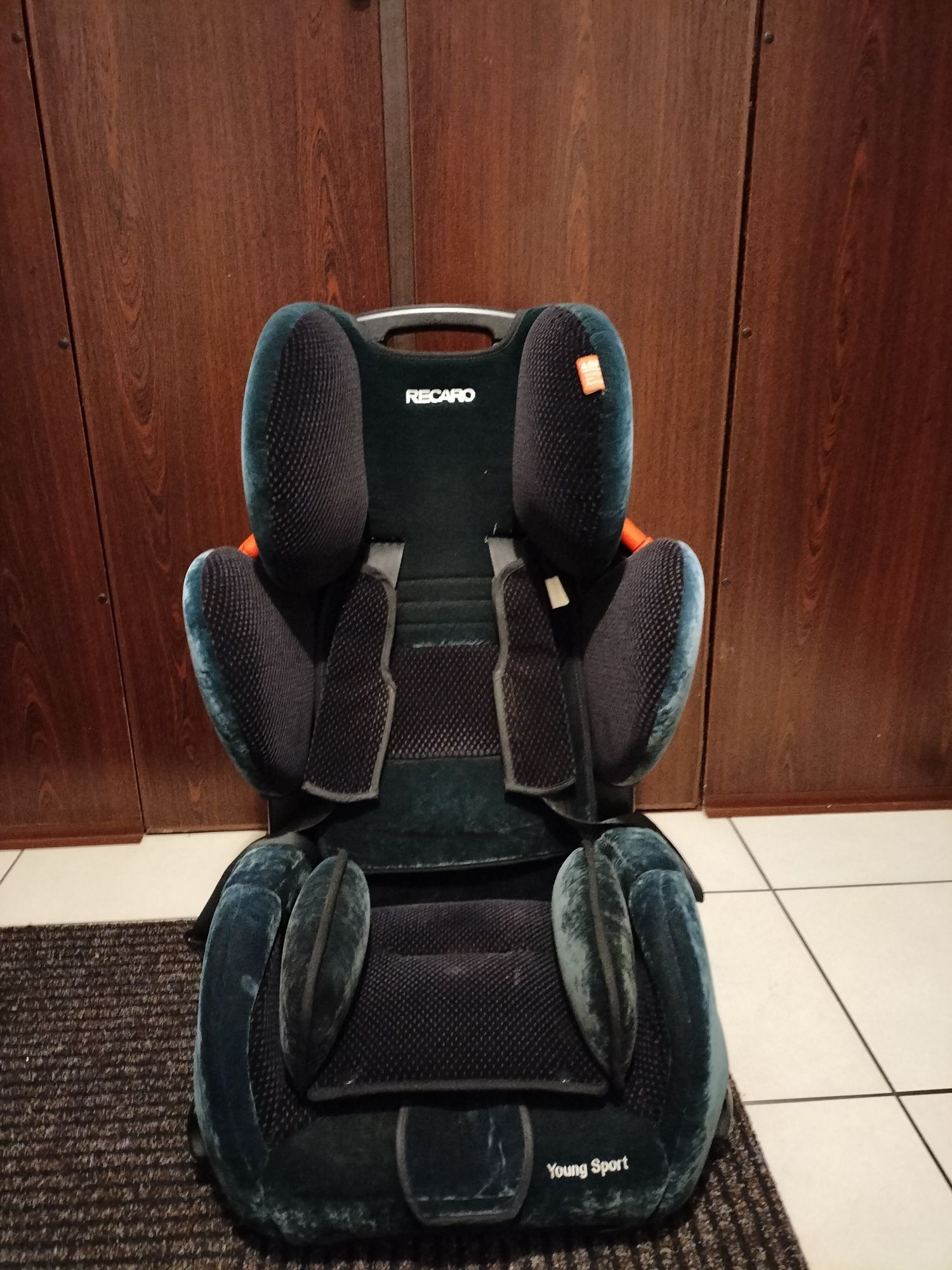 Fotelik Recaro Young Sport