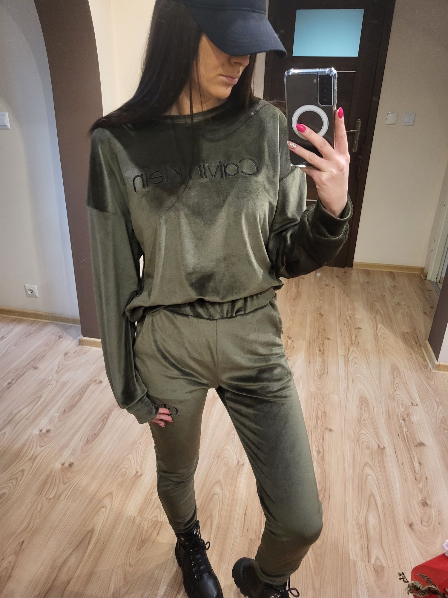 Promocja Dres welurowy damski CK c a l v i n k l e i n nowy khaki S/M