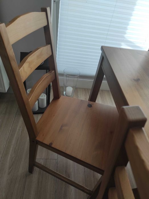 Stół + 4 krzesła IKEA