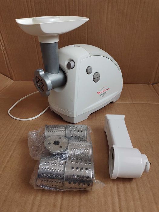 Електром'ясорубка Moulinex HV8