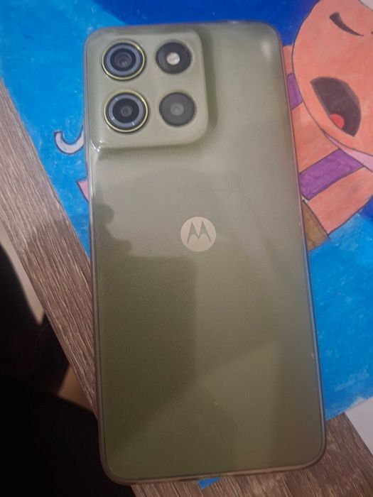 Smartfon motorola g15 oliwkowy