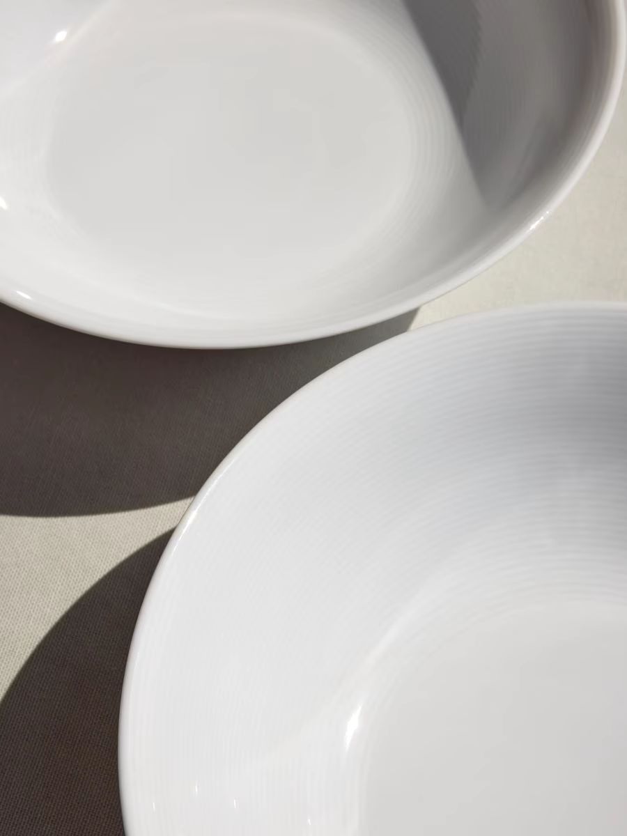 Фактурна порцелянова миска Reserved Home Lubiana салатник фарфор білий