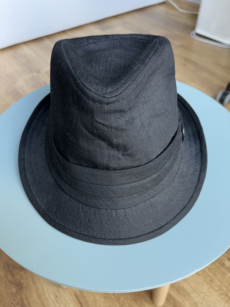 Kapelusz Calvin Klein