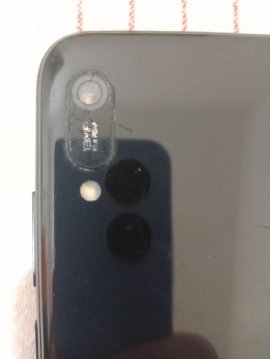 Telemóvel Huawei Y6 2019