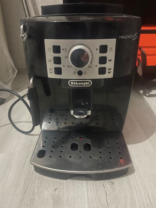 Delongi  magnifica s в хорошем сомтоянии
