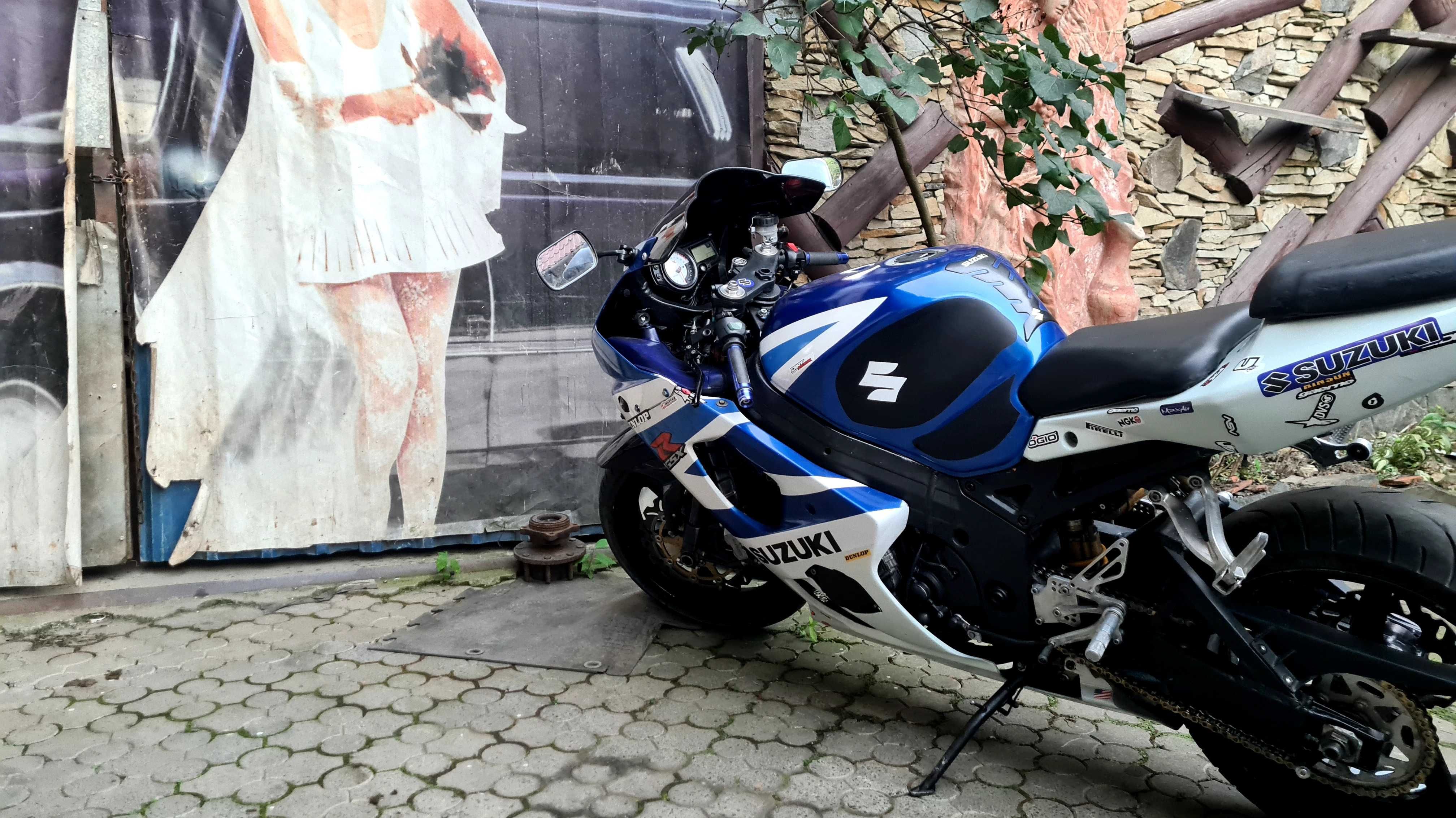 Suzuki gsxr 1000 СРОЧНО на чипе +акрапович