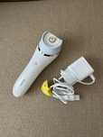 Pilnik elektryczny do stóp Philips
