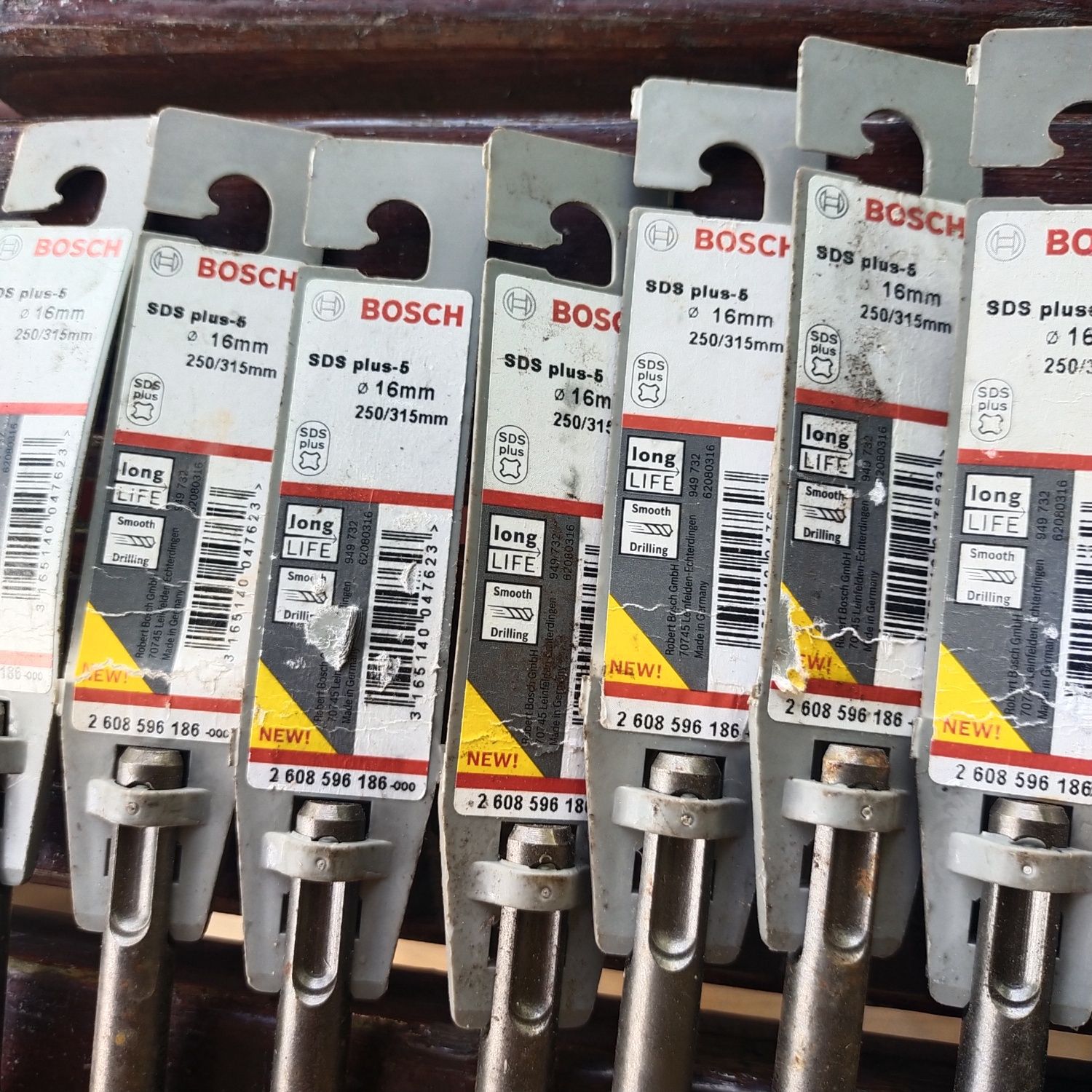 BOSCH Wiertło czterozwojowe 16 SDS - plus