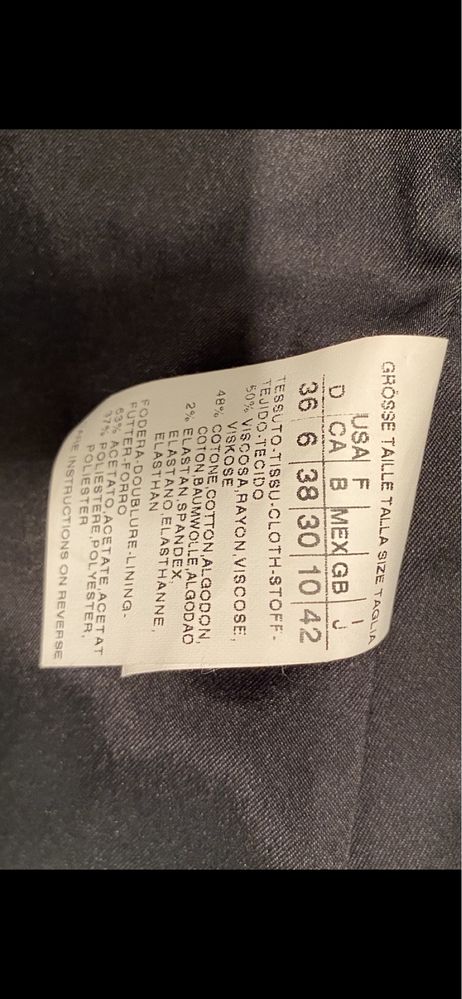 Czarny płaszcz marki Marella rozmiar 36/38