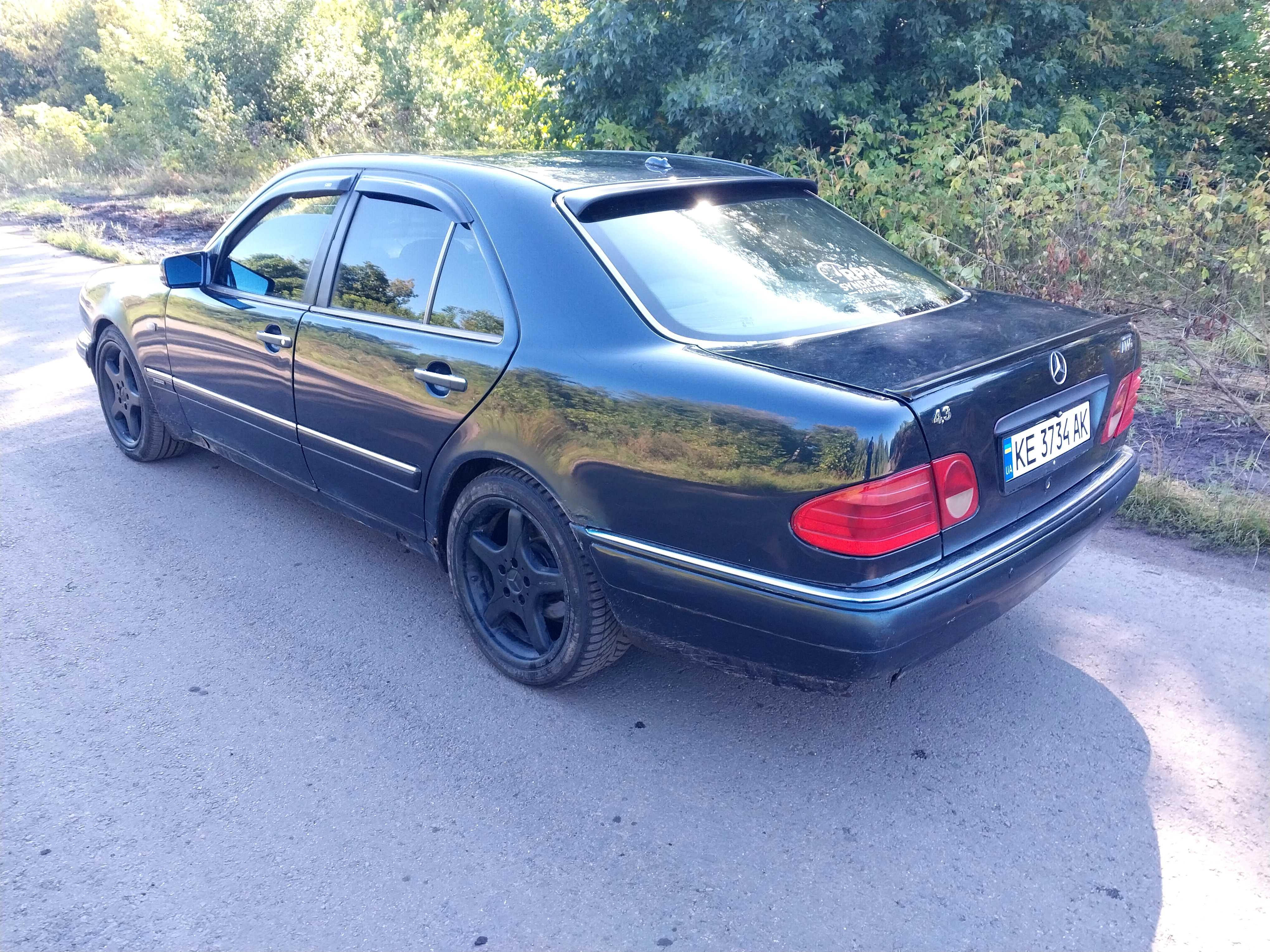 Продам або обміняю Mercedes-Benz E-430