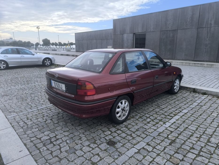 Opel Astra 1.7 turbo (Motor Isuzu)