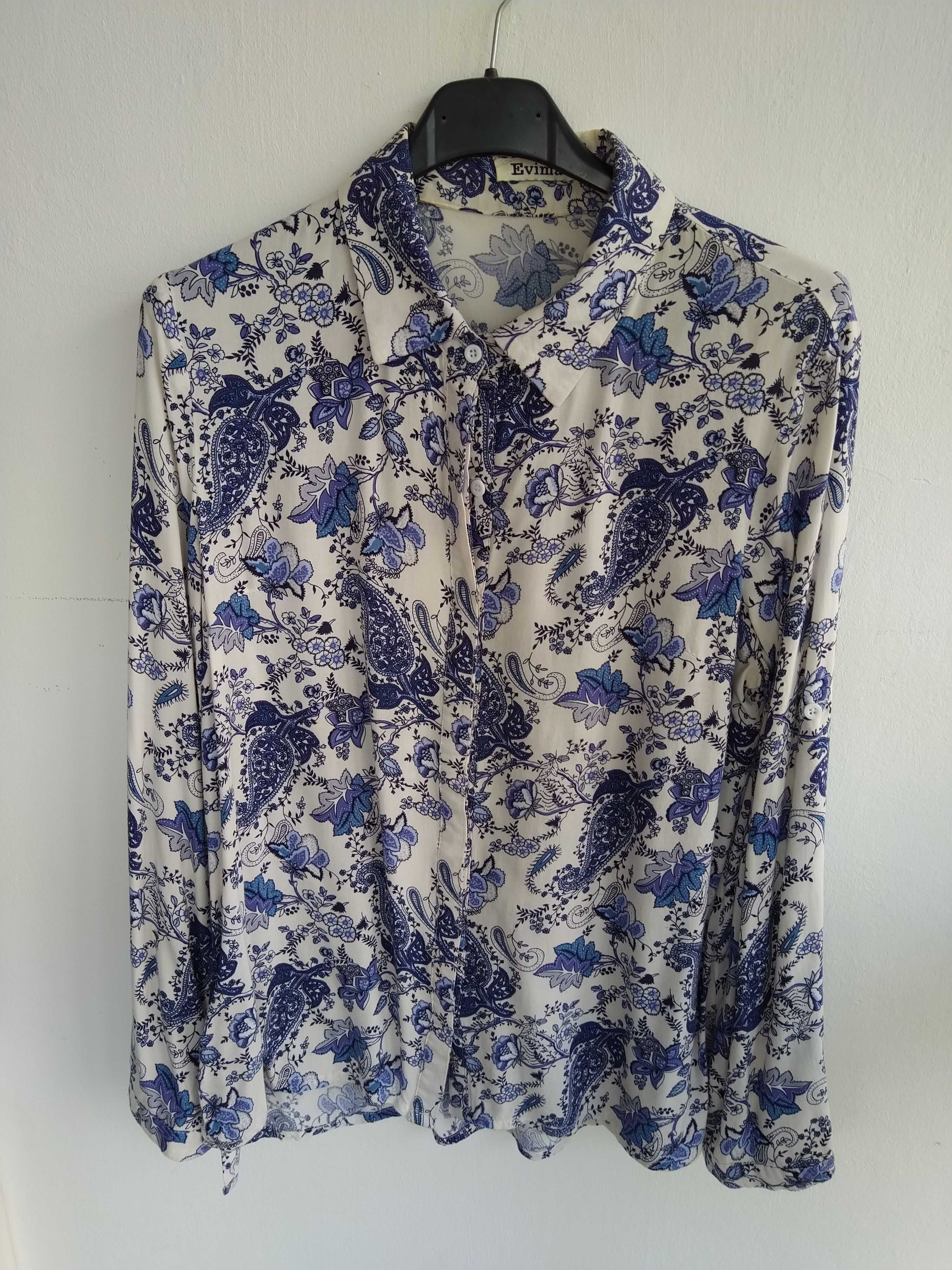 Blusa elegante em tons de azul - Tamanho M