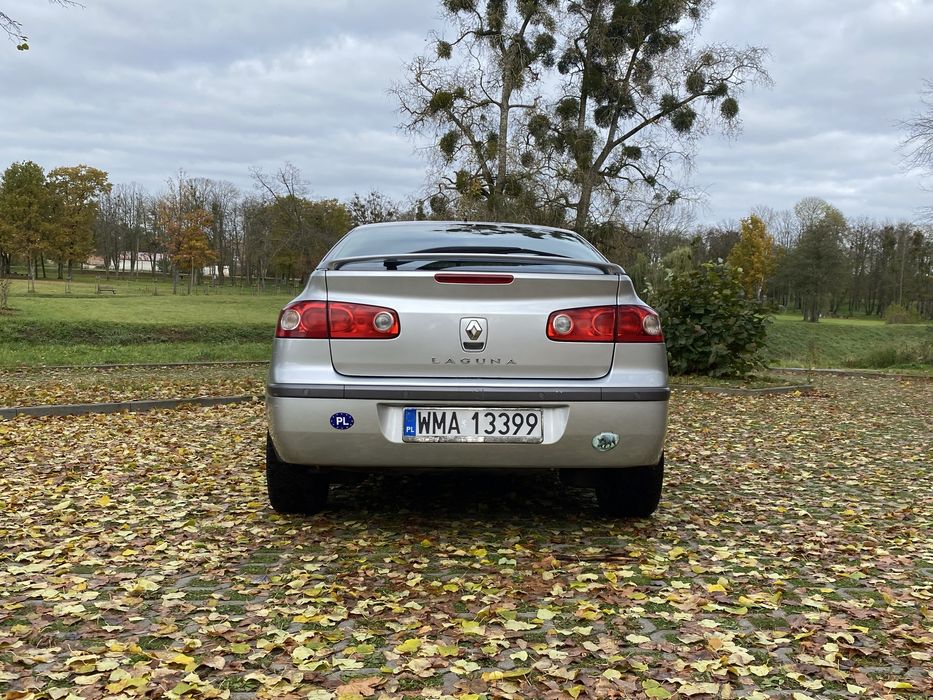 Piekna laguna rok 2006 zadbana bogata wersja bez korozji polecam