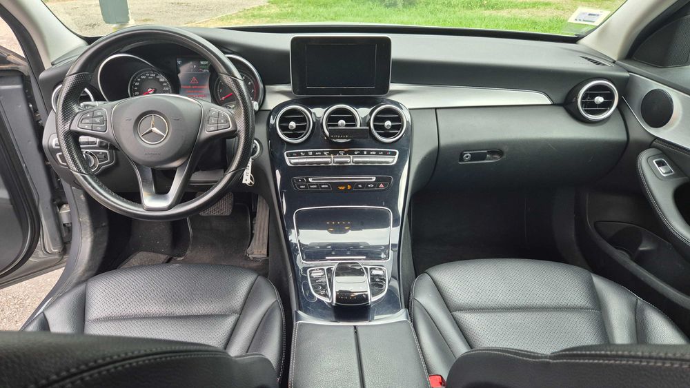 Mercedes C350e Plug in Station Carrinha