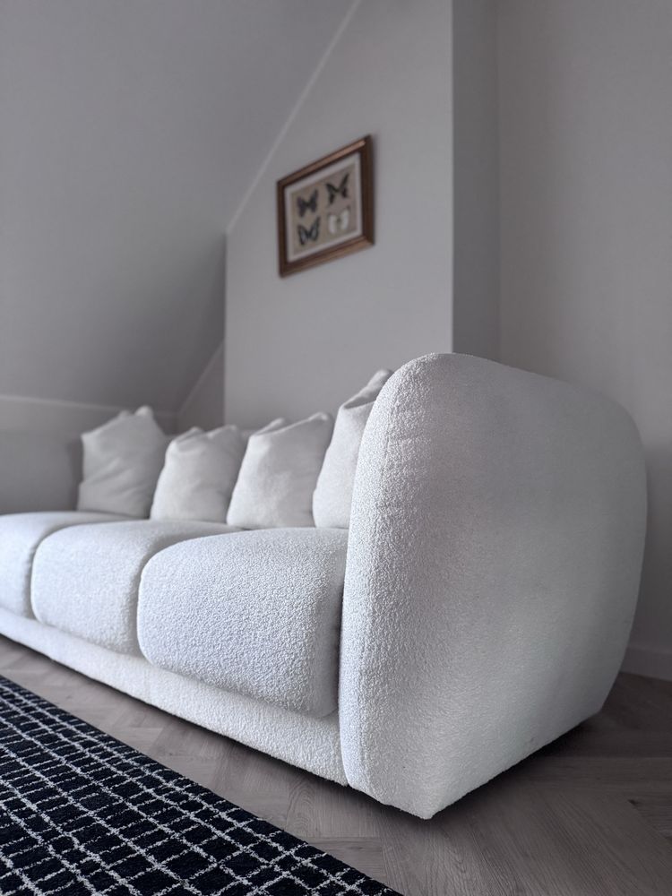 Sofa z firmy Ramaro, kupiona 2 lata temu, jeszcze na gwaracji