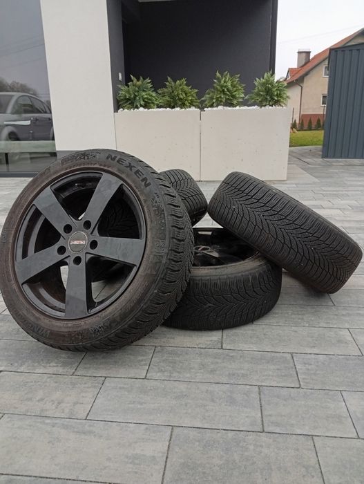 Felgi 17" DEZENT CZARNE z oponami zimowymi